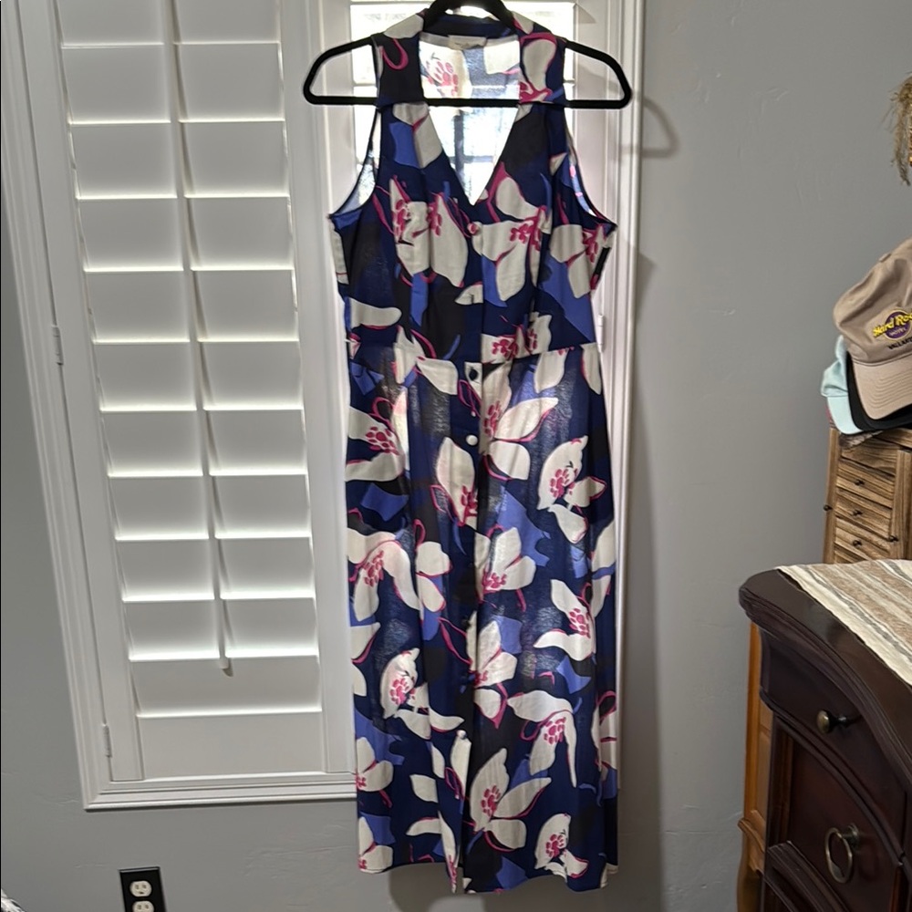 MELLODAY Blue and White Floral Midi Dress razor back